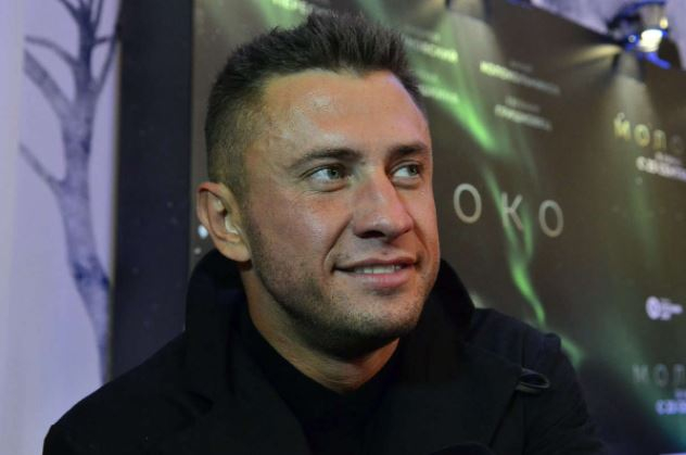 Павел Прилучный неоднозначно отреагировал на вопрос о бывшей жене - свежие новости на Toplenta по теме iv