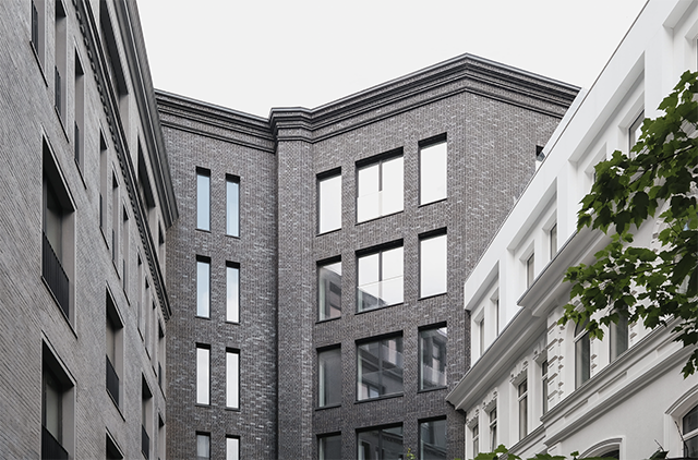 Блогер Влад Бумага купил пентхаус рядом с Кремлем за 500 млн рублей - свежие новости на Toplenta по теме новости дизайна