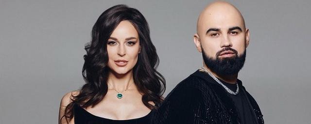 Певец Artik впервые выступил на сцене с песнями после музыкальной паузы - свежие новости на Toplenta