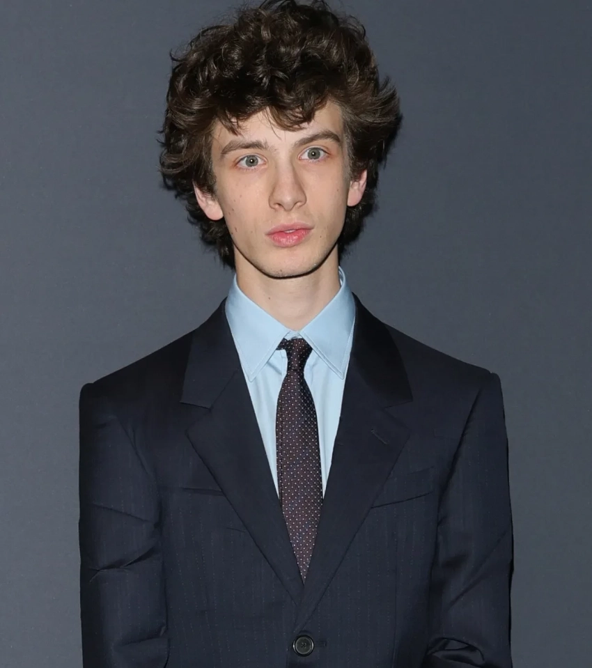 Марк Эйдельштейн вышел на красную дорожку в Каннах - свежие новости на Toplenta по теме Малый бизнес