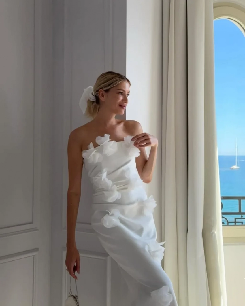 Елена Перминова устроила съёмку в свадебном платье - свежие новости на Toplenta по теме Малый бизнес
