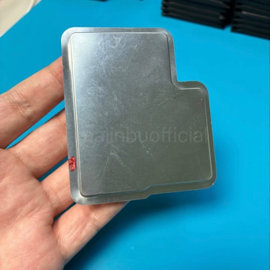 Тонкий iPhone 17 Air получит скромный АКБ на 2900 мАч - свежие новости на Toplenta по теме Слух