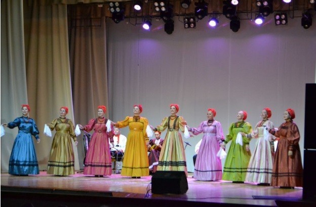 Северный русский народный хор завершил гастроли в Архангельской области - свежие новости на Toplenta по теме народный хор