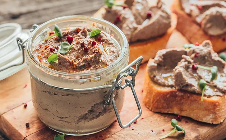 Паштет из печени, но без жарки: текстура нежная почти как суфле - свежие новости на Toplenta