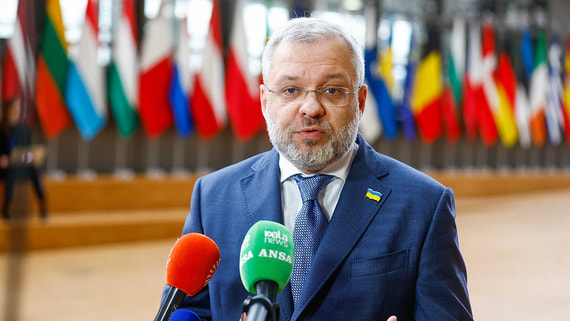 Главу Минюста Украины отстранили от должности после коррупционного скандала - свежие новости на Toplenta