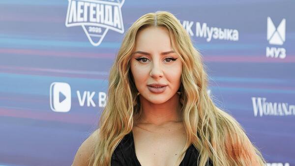 Что известно об уходе Анны Asti со сцены — слухи и подробности - похожая новость на Toplenta