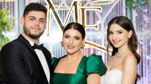 «Слезы радости!» Жасмин рассекретила имя новорожденного внука - свежие новости на Toplenta по теме ос