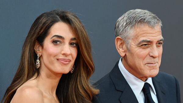 Джордж Клуни одно за другим отклоняет заманчивые предложения — жена актера в бешенстве - свежие новости на Toplenta по теме Звезды