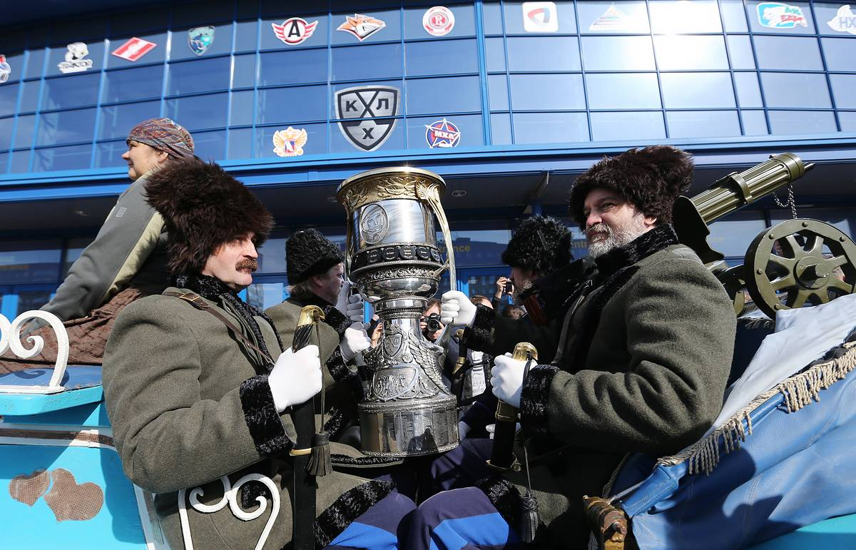 Хоккей: это шоу должно продолжаться! - свежие новости на Toplenta по теме КХЛ