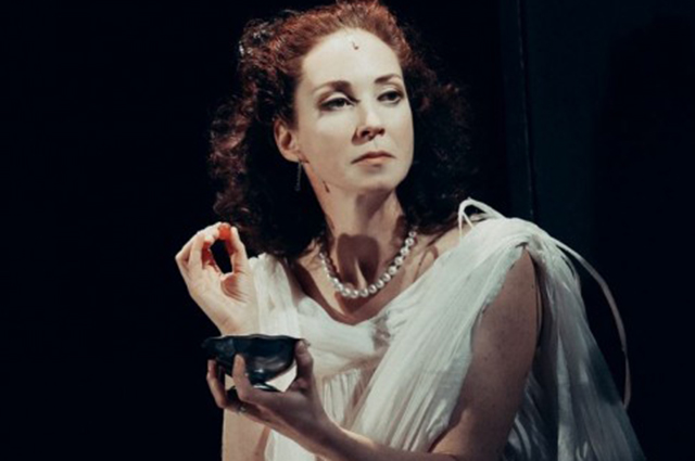 На актрису Анну Большову завели уголовное дело после смертельного ДТП - свежие новости на Toplenta по теме новости дизайна