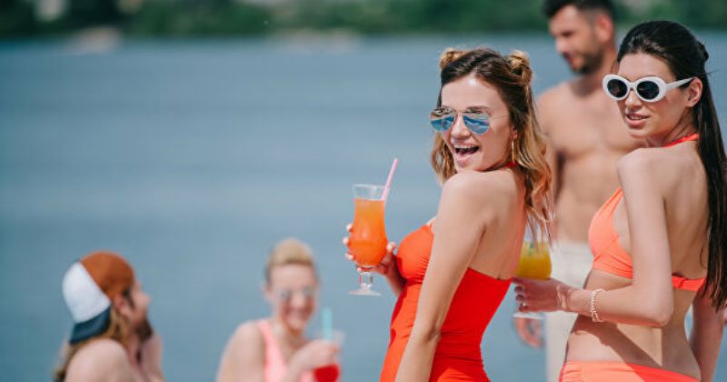 Врач назвала россиянам самые опасные алкогольные коктейли - свежие новости на Toplenta по теме го