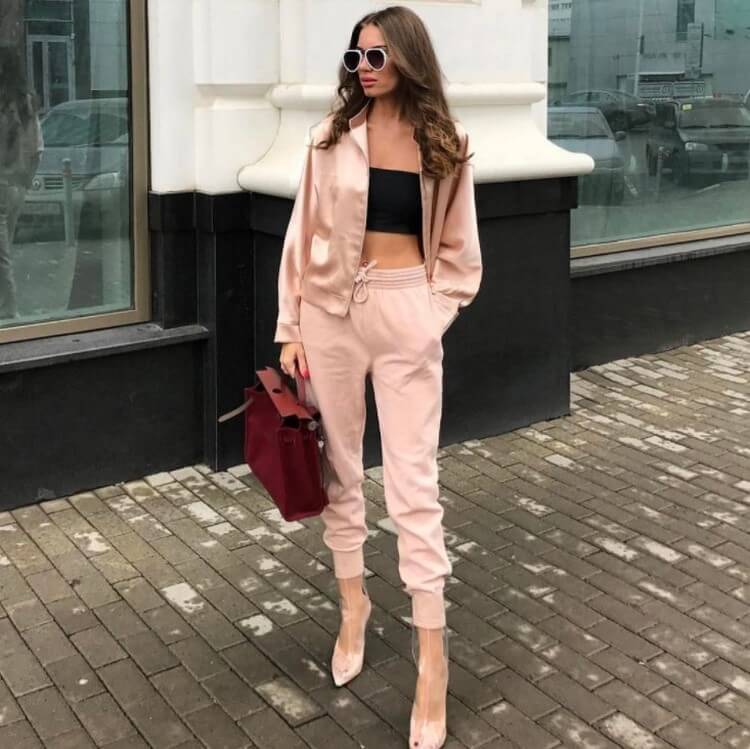 Нелепые сочетания в одежде, которые испортят любой образ - свежие новости на Toplenta по теме Краснуху