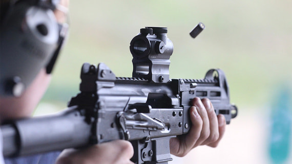 «Калашников» завершил поставки АК-12 по годовому контракту - похожая новость на Toplenta