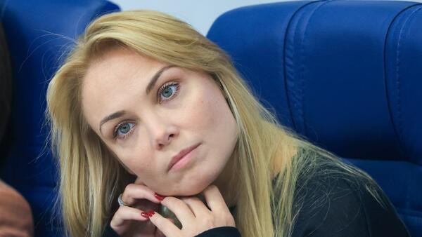 Богатырев открыто заговорил о жизни с Арнтгольц — вынужден искать баланс - свежие новости на Toplenta по теме ТАТ