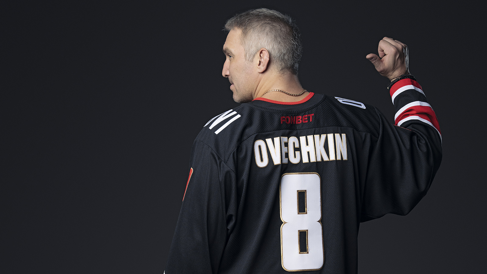 Александр Овечкин — Forbes:  «Использовать известность для добрых дел легко и просто» - свежие новости на Toplenta по теме Forbes