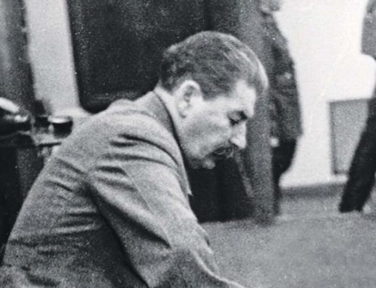 «Второй Брестский мир»: как Сталин хотел остановить войну осенью 1941 года - свежие новости на Toplenta по теме общество