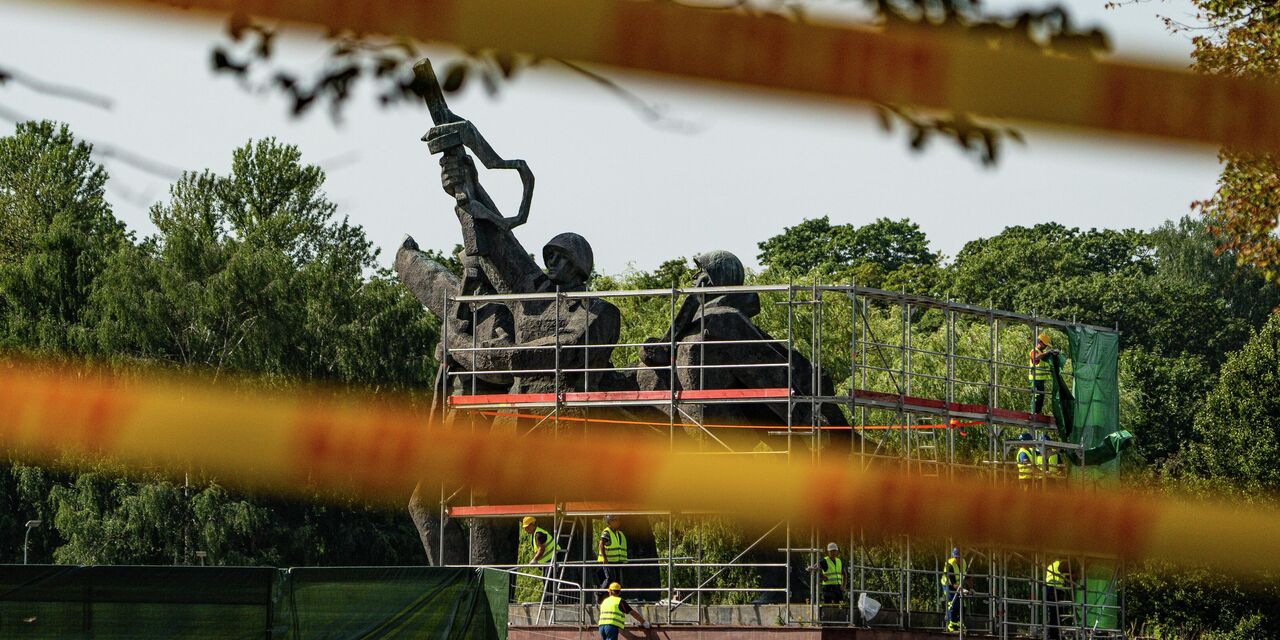 Кормильцы Советского Союза: Латвия готовит юридический иск против России. Смешно даже латышам - свежие новости на Toplenta