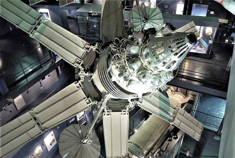 Гонка за телекосмос - свежие новости на Toplenta по теме СТО