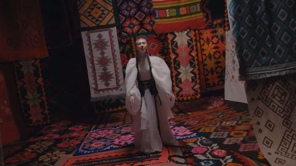 Новый клип AY YOLA снимут в Якутии - свежие новости на Toplenta по теме город Якутск г.о. [95234119]