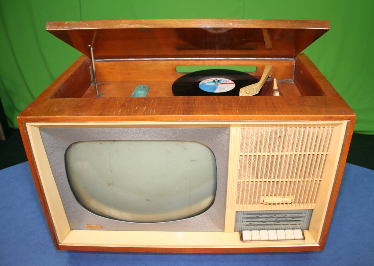 Наш старый добрый телевизор... - свежие новости на Toplenta по теме утро