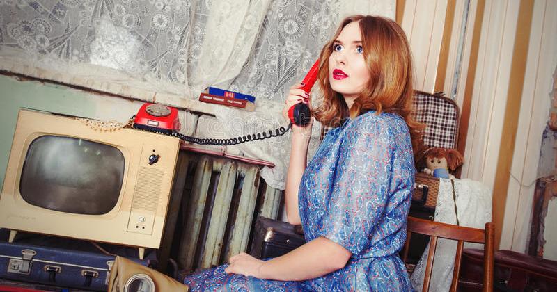 Как влюбленные общались и назначали свидания в СССР, без мобильных и интернета - свежие новости на Toplenta по теме телефон