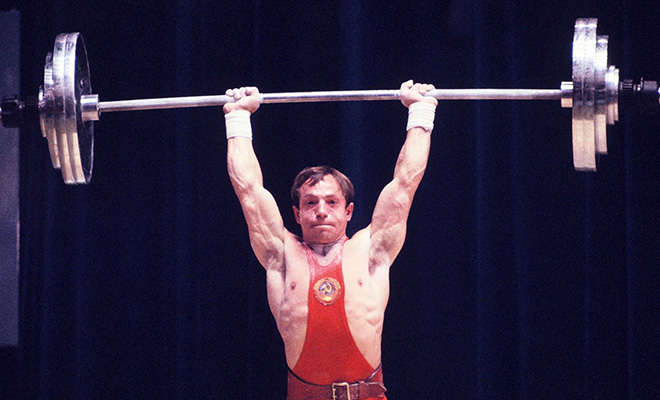 В 1964 году советский штангист выиграл Олимпиаду, стоя на одной ноге. В рекорд Ванохина отказывались верить судьи - свежие новости на Toplenta по теме ано