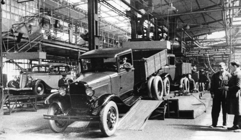 Шесть  советских грузовиков для села... - свежие новости на Toplenta по теме Размышления