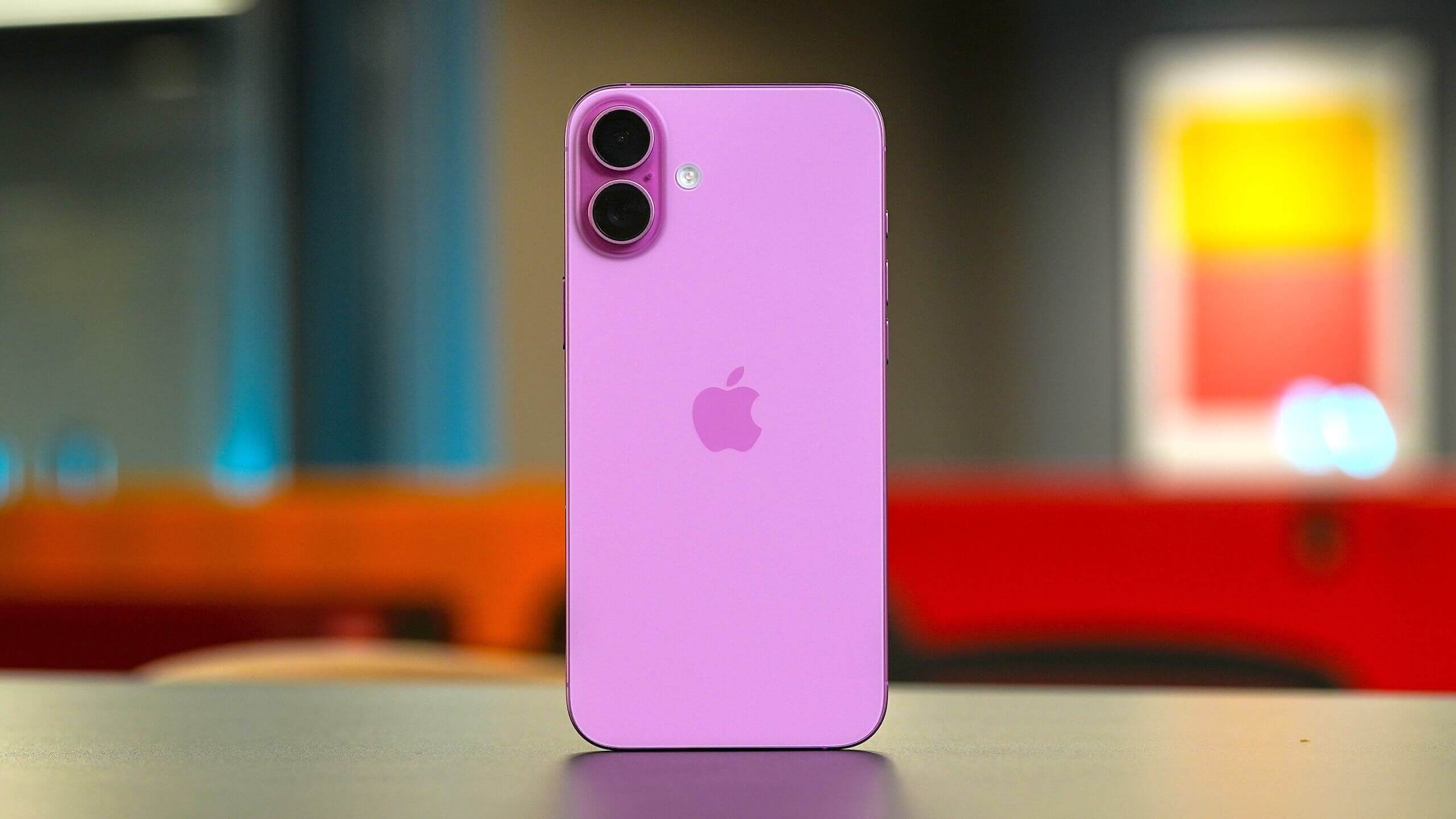 Apple продала 3-миллиардный iPhone - свежие новости на Toplenta по теме новости дизайна