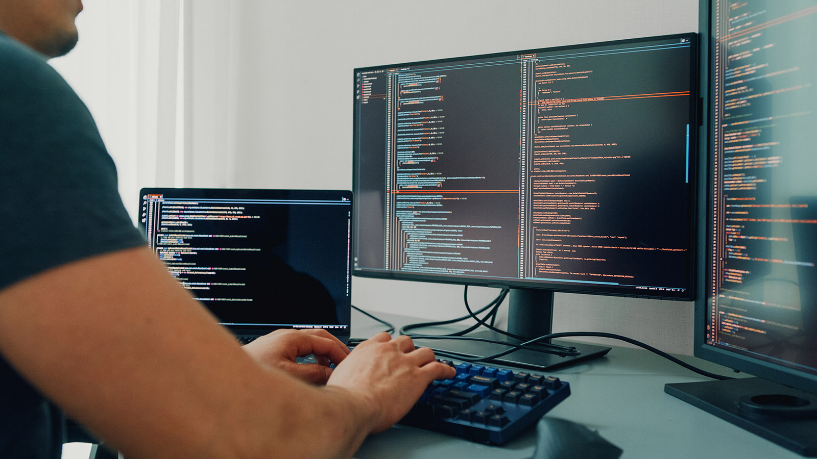 Разработчиков ИИ-агентов призвали использовать единый технологический стандарт - похожая новость на Toplenta