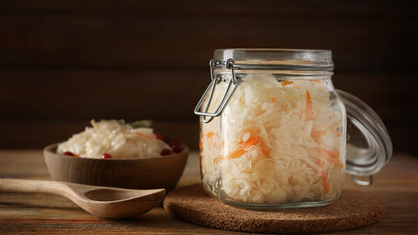Витаминная бомба для иммунитета: как заквасить капусту без пены, слизи и темных пятен - свежие новости на Toplenta по теме МИР