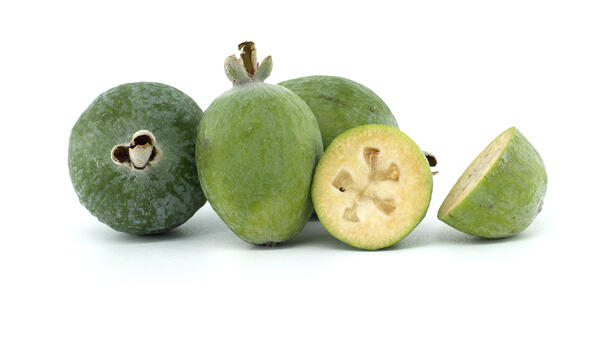 Фейхоа — волшебное средство от стресса: самое время добавить его в рацион - свежие новости на Toplenta по теме Мировые новости