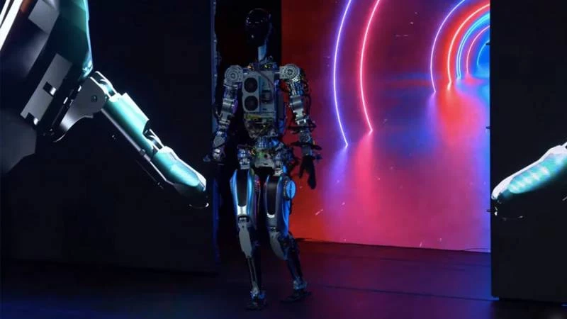 Ужас в Китае: Робот вышел из-под контроля и атаковал инженера - свежие новости на Toplenta по теме Культура и общество  /  Соцпортал