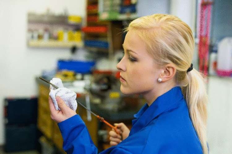 Как понять, что пора менять? Факты о моторном масле, которых вы могли не знать - свежие новости на Toplenta по теме лайфхаки саморазвития