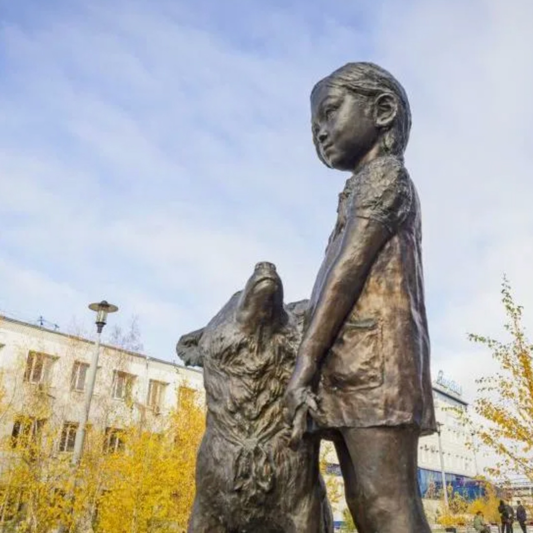 Преданная собака спасла маленькую стойкую девочку - похожая новость на Toplenta