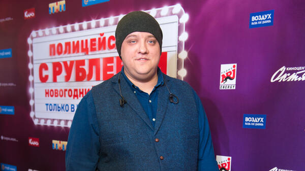 Появились подробности смерти Романа Попова из «Полицейского с Рублевки» — слепота и кома - похожая новость на Toplenta