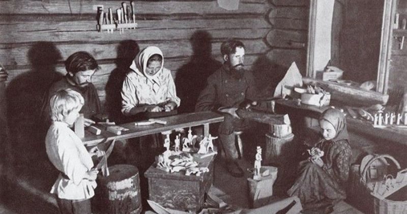 7 необычных профессий, которые высоко ценили на Руси - похожая новость на Toplenta