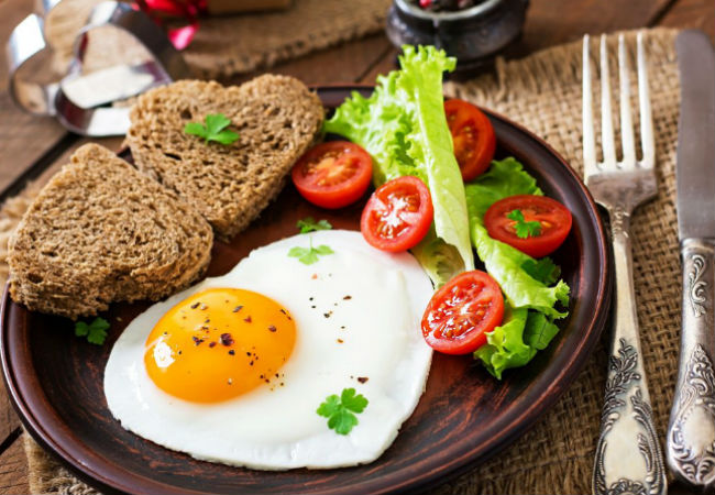 10 продуктов, которые нельзя есть по утрам - похожая новость на Toplenta