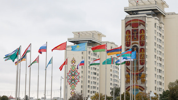 Песков: экономическое сотрудничество РФ с Казахстаном охватывает почти все сферы - свежие новости на Toplenta