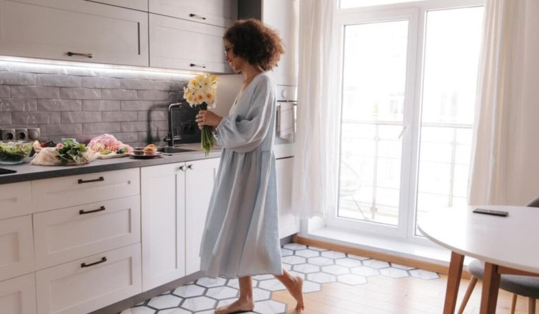 Посуда, которая дешевит даже самую стильную и изысканную кухню - похожая новость на Toplenta