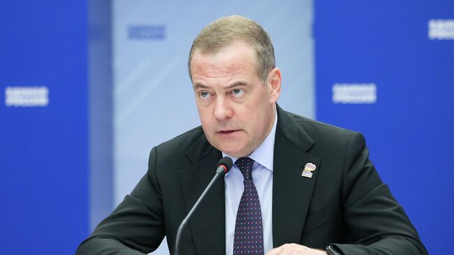 Медведев назвал катализатор гибели киевского режима - свежие новости на Toplenta